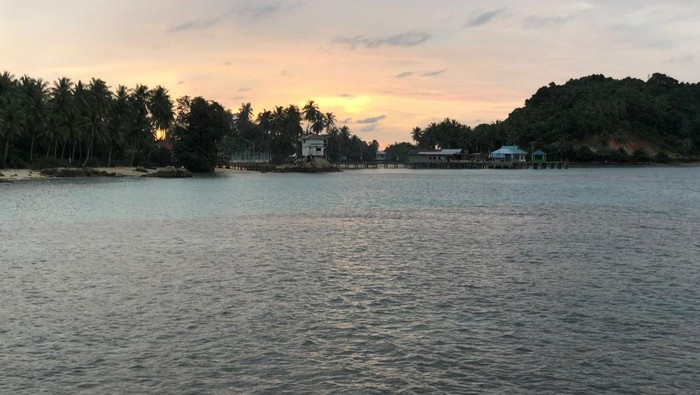 Pulau kecil di Indonesia dengan izin usaha pertambangan